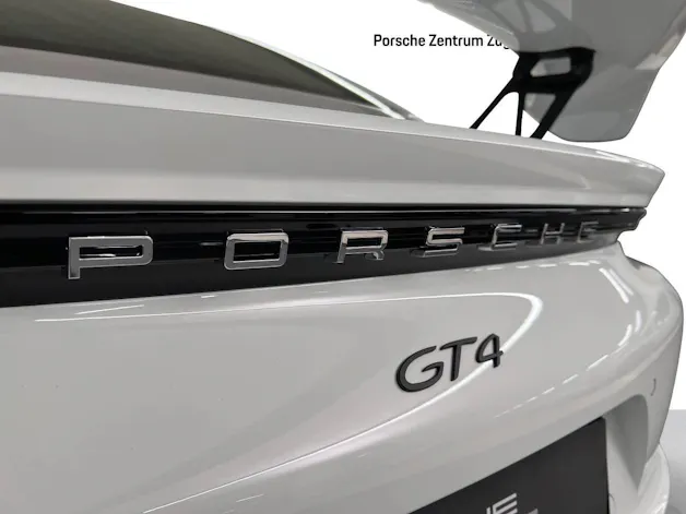 Porsche 718 Cayman GT4