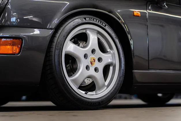 Porsche 911 Carrera 4 Coupé