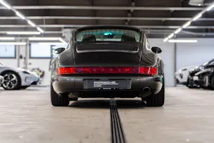 Porsche 911 Carrera 4 Coupé