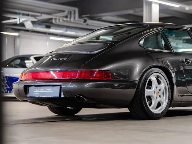 Porsche 911 Carrera 4 Coupé