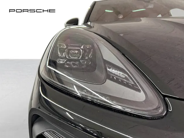 Porsche Cayenne Coupé Platinum Edition