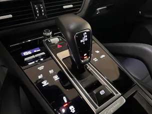 Porsche Cayenne Coupé Platinum Edition