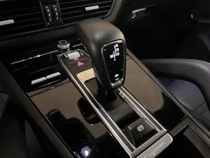 Porsche Cayenne Coupé Platinum Edition