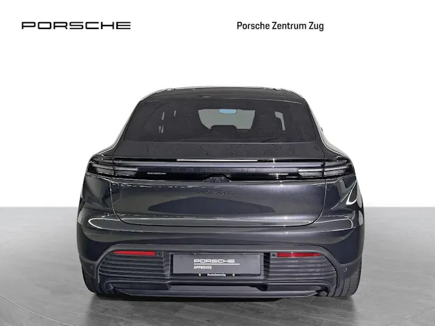 Porsche Macan 4