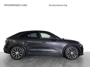 Porsche Macan 4