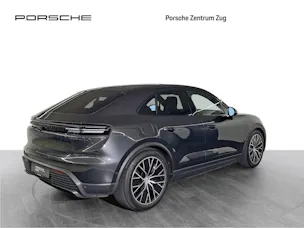 Porsche Macan 4