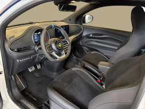 https://vehicle.imgix.net/4335159/82990f20-9a4b-4434-9f97-812d02bf2dde.jpg