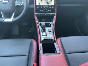Lexus LBX 1.5 Hybrid Vibrant Edition AWD