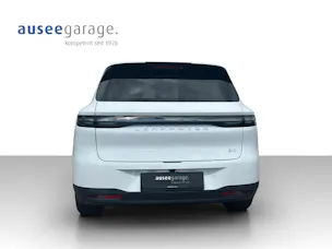 Leapmotor B10 1.5 Hybrid EV