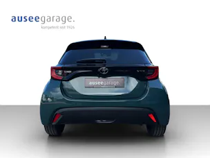 Toyota Yaris 1.5 VVT-i HSD Trend