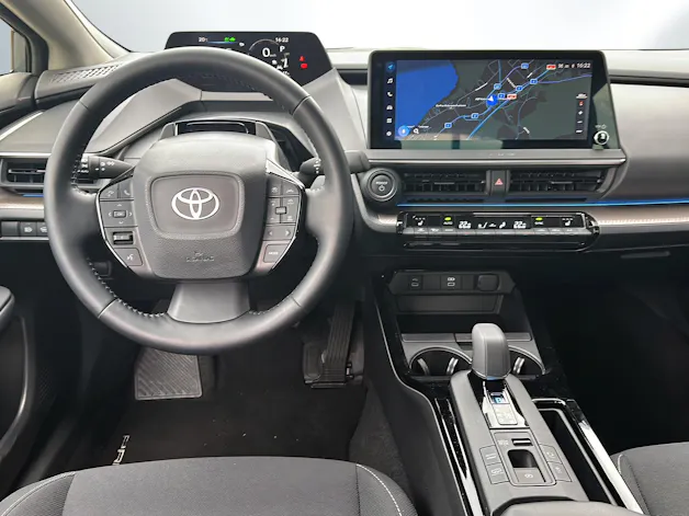 Toyota Prius 2.0 Plug-In-Hybrid Style