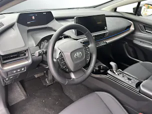 Toyota Prius 2.0 Plug-In-Hybrid Style