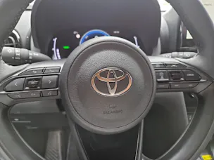 Toyota Yaris Cross 1.5 VVT-i HSD Tren 47253/068