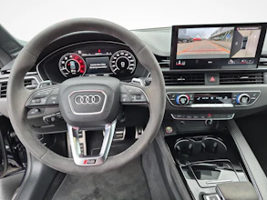 https://vehicle.imgix.net/4335236/8cd60cce-284d-4883-b5b8-ea6a794c5bef.jpg