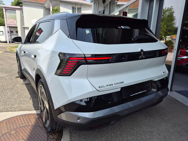 Mitsubishi Eclipse Cross Intense+
