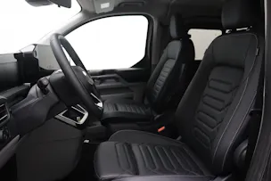 Ford Tourneo C Bus 320 L1 2.0 EcoBlue 170 Titanium 4x4