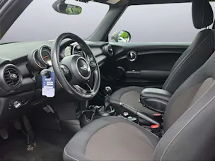 Mini Cabrio F57 1.5i One