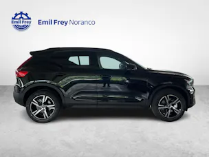 Volvo XC40 2.0 B3 MH Plus Dark