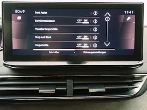 PEUGEOT 3008 1.6 PureTech GT Pack
