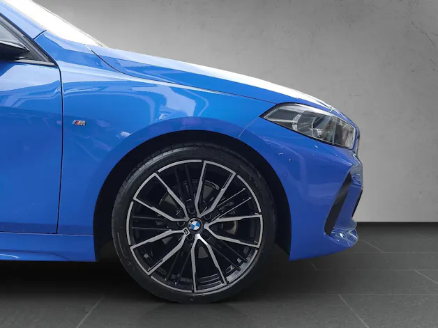 BMW 118i