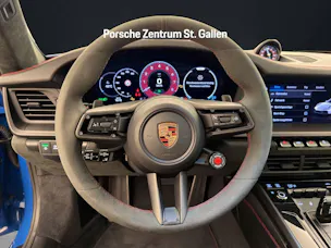 Porsche 911 Carrera GTS