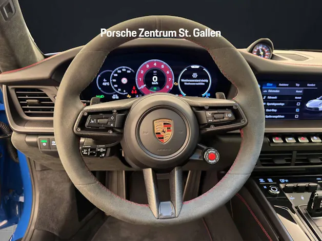 Porsche 911 Carrera GTS