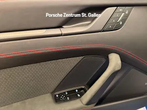 Porsche 911 Carrera GTS