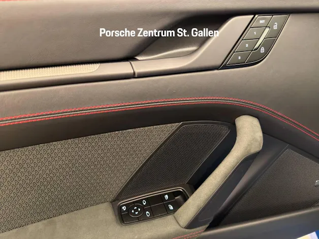 Porsche 911 Carrera GTS