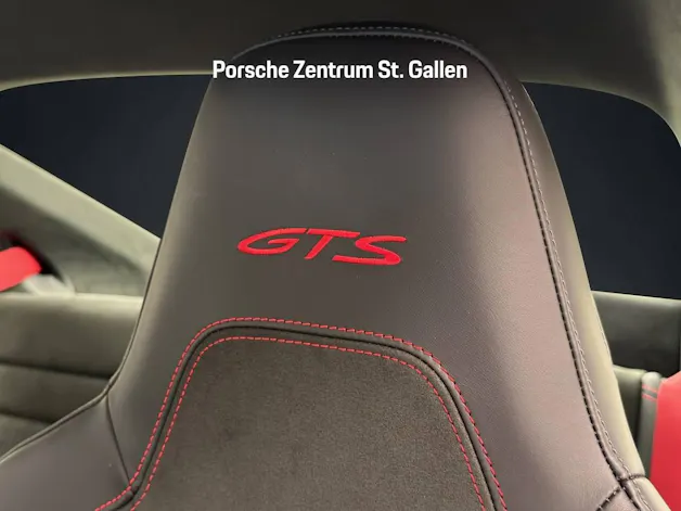 Porsche 911 Carrera GTS