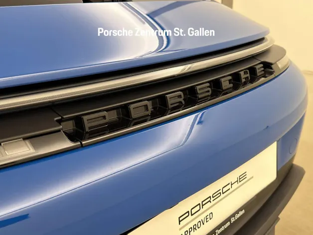 Porsche 911 Carrera GTS