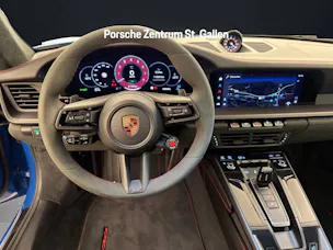 Porsche 911 Carrera GTS