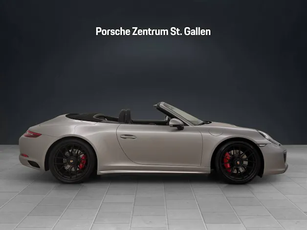 Porsche 911 Carrera 4 GTS Cabriolet