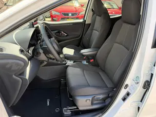 Toyota Yaris 1.5 VVT-i HSD Trend