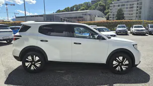 Opel Frontera 1.2 T HEV 145 GS