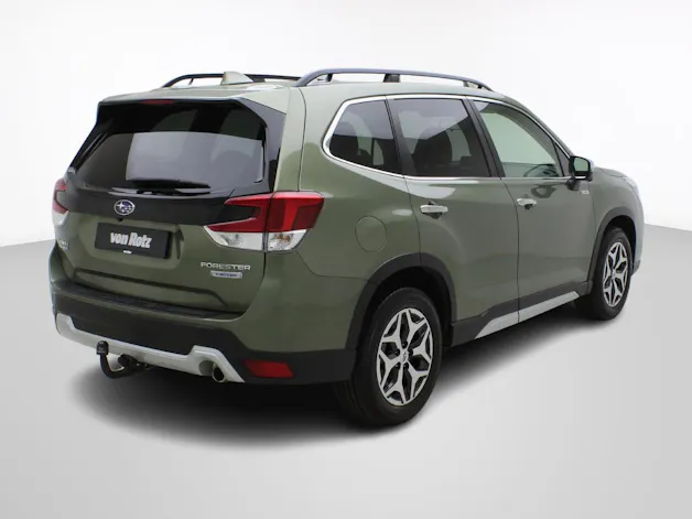 Subaru Forester Station 2.0i e-Boxer Swiss Plus