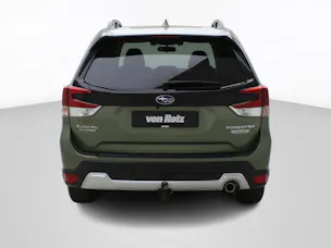 Subaru Forester Station 2.0i e-Boxer Swiss Plus