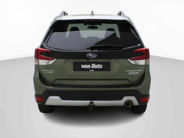 Subaru Forester Station 2.0i e-Boxer Swiss Plus