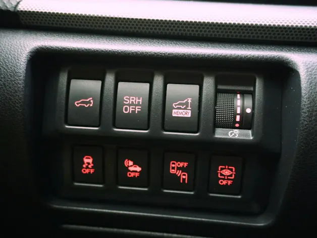 Subaru Forester Station 2.0i e-Boxer Swiss Plus