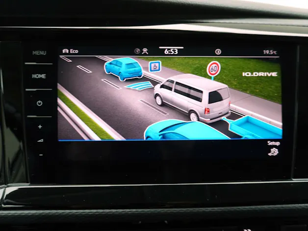 VW T6.1 Multivan 2.0 TDI DSG Family 4Motion