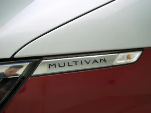 VW T6.1 Multivan 2.0 TDI DSG Family 4Motion