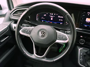 VW T6.1 Multivan 2.0 TDI DSG Family 4Motion