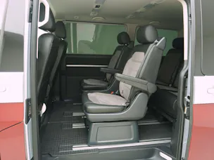 VW T6.1 Multivan 2.0 TDI DSG Family 4Motion