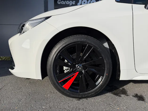 Toyota Corolla Touring Sports 1.8 HSD Swiss Edition