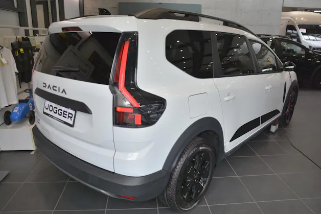 Dacia Jogger 1.8 Hybrid Extreme 7P