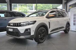 Dacia Jogger 1.8 Hybrid Extreme 7P