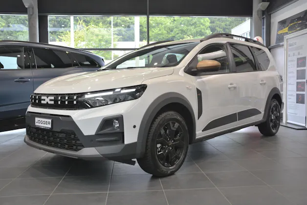 Dacia Jogger 1.8 Hybrid Extreme 7P