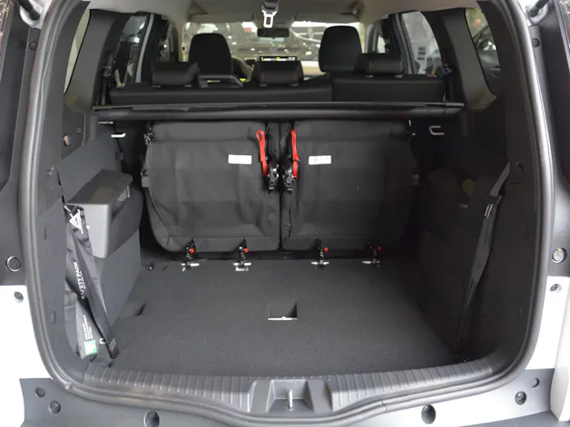Dacia Jogger 1.8 Hybrid Extreme 7P