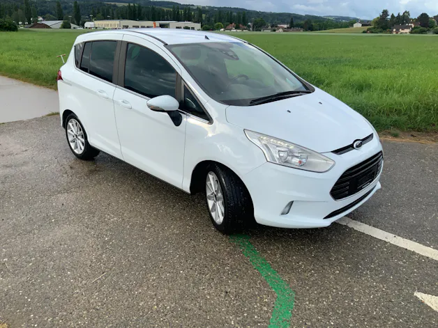 Ford B-Max 1.0i EcoB 100 Titanium S/S
