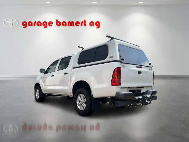 Toyota Hilux Double Cab.-Pick-up 2.5 D-4D Linea Luna