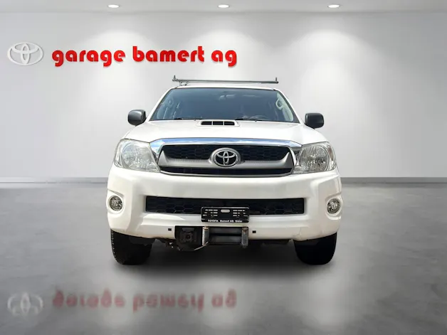 Toyota Hilux Double Cab.-Pick-up 2.5 D-4D Linea Luna